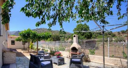 GĂźte Calzolari en Corse