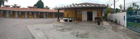 Terrace/patio - Pousada Caúna (Caraguatatuba)