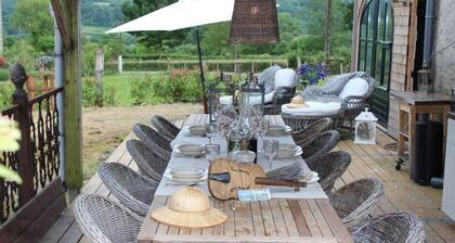 La Dependance es una espaciosa casa de vacaciones independiente de lujo para 6 personas.