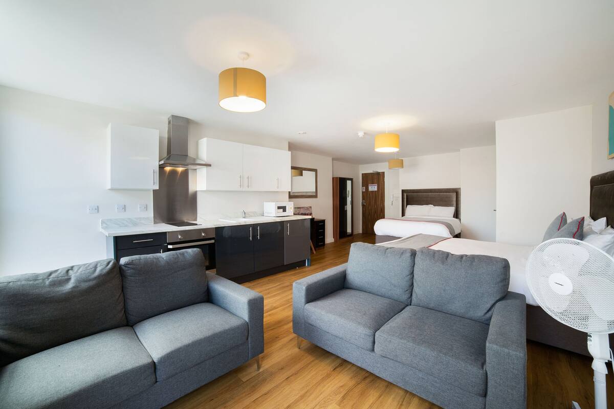 Superior Suite, 2 Double Beds (Quadruple) | Bed sheets