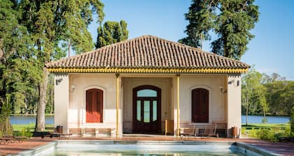 Estancia La Paz Hotel