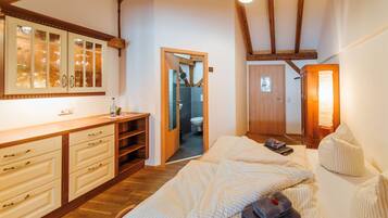 1 quarto, roupas de cama premium, frigobar, individualmente decorados