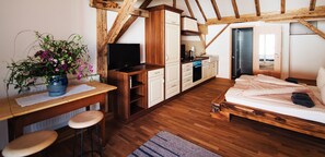 Estudio exclusivo | Ropa de cama de alta calidad, minibar y decoración personalizada 