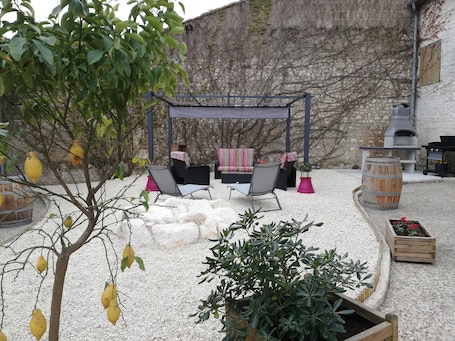 Deluxe Double Room, 1 Bedroom (Cognac) | View from room