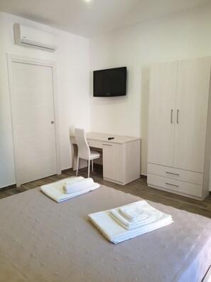 Hypo-allergenic bedding, desk, blackout curtains, iron/ironing board