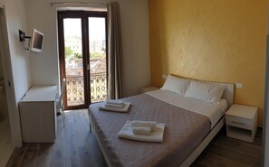 Hypo-allergenic bedding, desk, blackout curtains, iron/ironing board