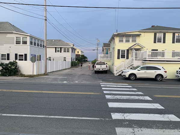 Beach nearby, white sand - Island View Motel (Old Orchard Beach)