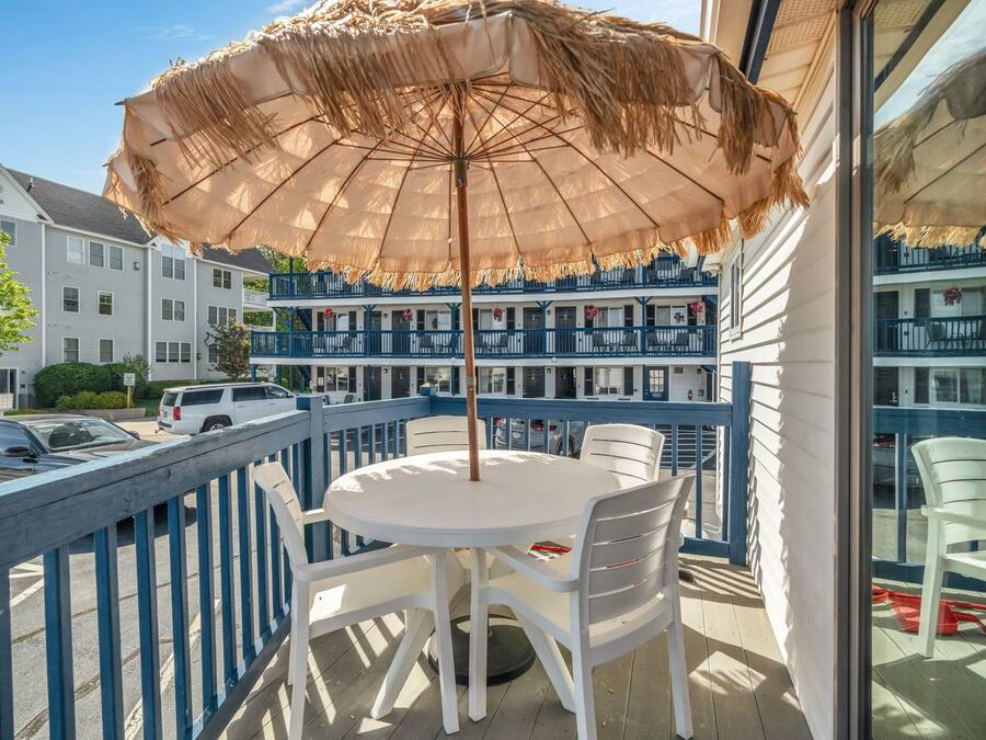 Family Cottage, 2 Bedrooms, Kitchen, Beach View