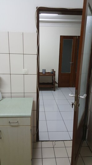 Apartment, 2 Bedrooms | Private kitchen