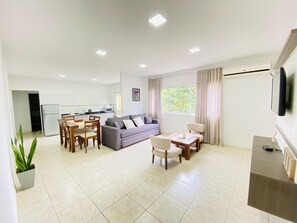 1 bedroom, premium bedding, Select Comfort beds, minibar
