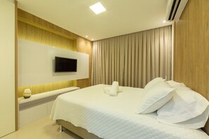 Comfort Apartment, 2 Queen Beds, Beach View