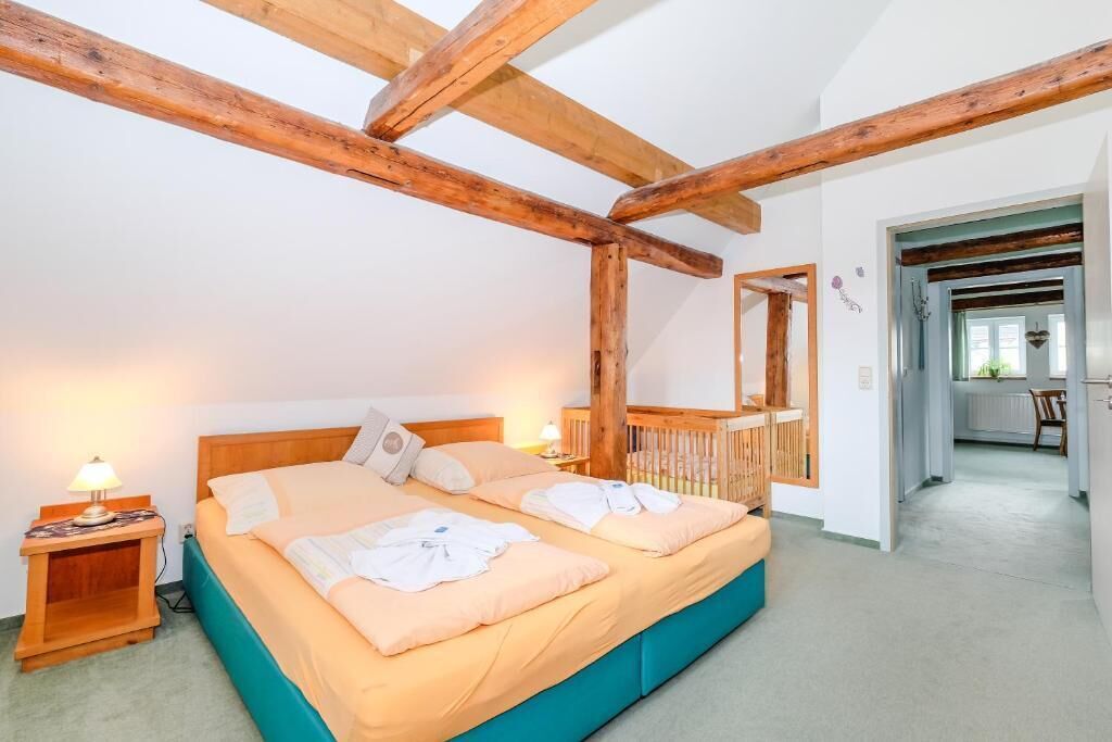 free cots/infant beds, free rollaway beds, free wifi, bed sheets