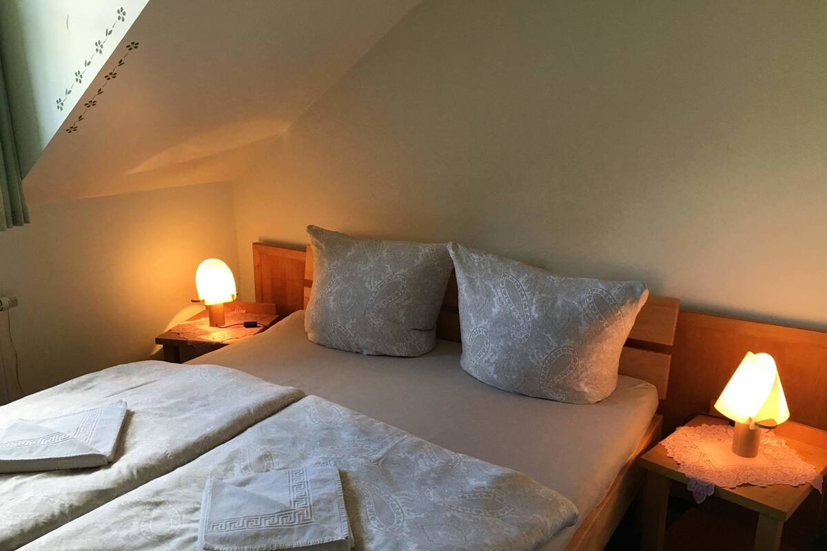 Double Room | Cribs (free), rollaway beds (free), WiFi (free), bed sheets