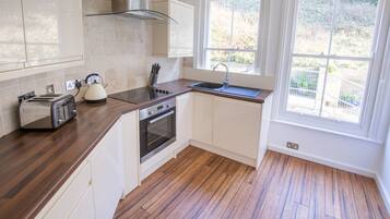 Apartemen Mewah, ensuite, pemandangan laut | Lain-lain