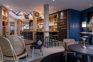 Lobby-Lounge