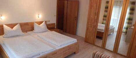 1 Schlafzimmer, Internetzugang, Bettwäsche