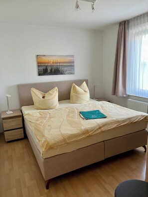 1 Schlafzimmer, Bügeleisen/Bügelbrett, kostenloses WLAN, Bettwäsche