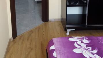 2 bedrooms, WiFi