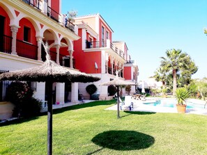 Property grounds - Luxurious apartment right in the golf course with a view of the countryside (Dehesa de Campoamor)