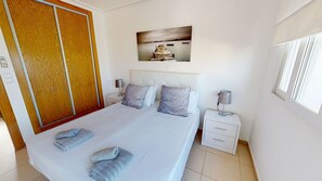 2 bedrooms, free WiFi