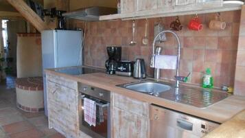 Kühlschrank, Ofen, Herdplatte, Geschirrspüler