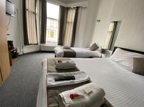 Triple Room, Ensuite