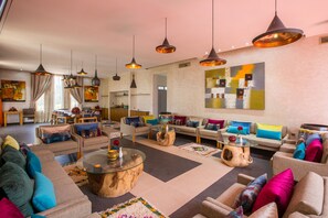 Villa | Living room | Smart TV