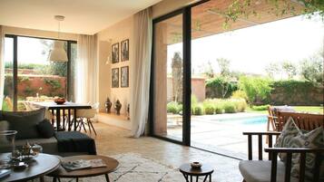 Vila, 2 kamar tidur | Area keluarga | Smart TV