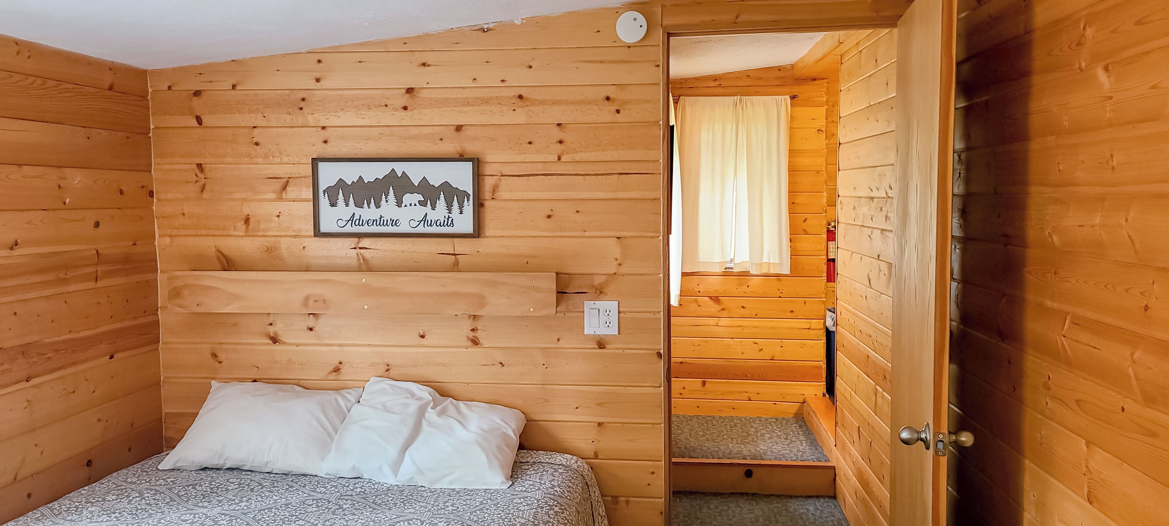 Traditional Cabin, Multiple Beds, Resort View