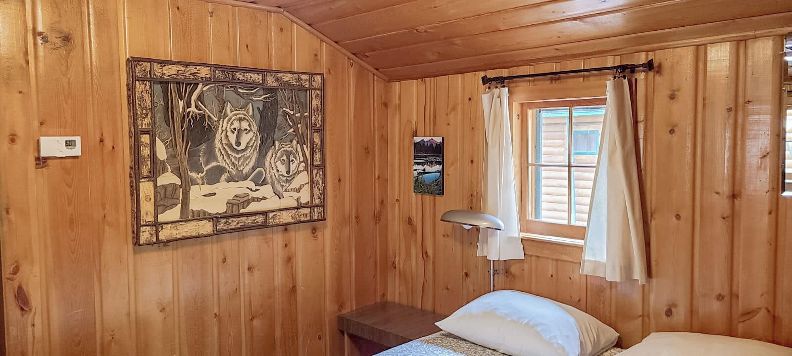 Traditional Cabin, River View