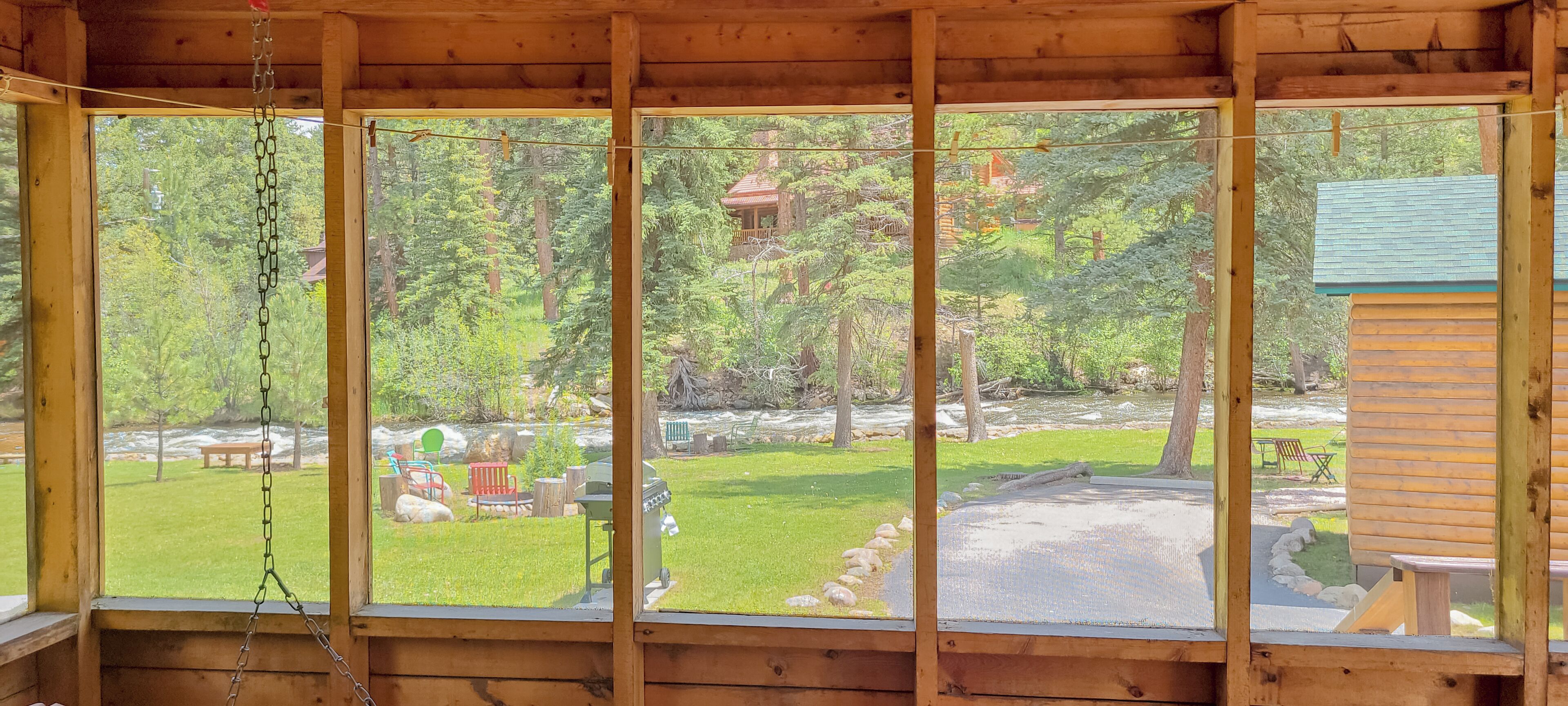 Traditional Cabin, 2 Bedrooms, River View