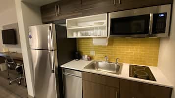 Suite, 1 King Bed, Non Smoking | Private kitchen | Coffee/tea maker