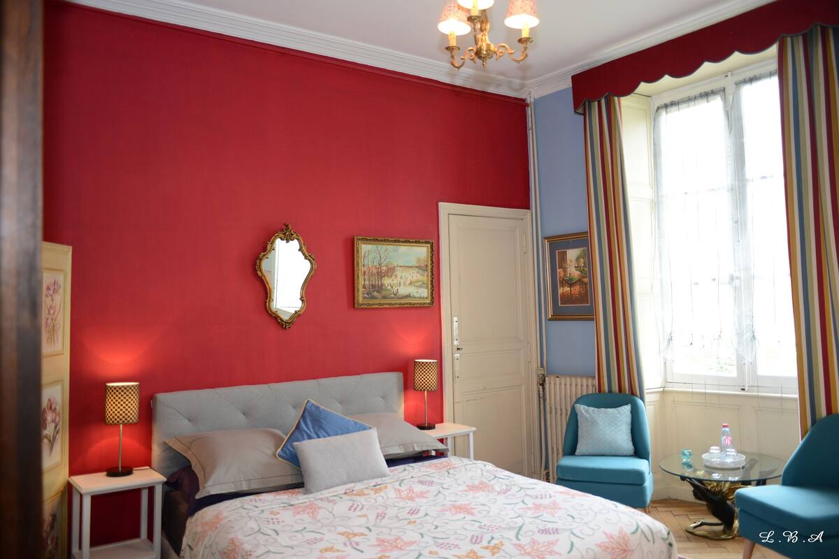 Deluxe Room (Romance) | Egyptian cotton sheets, premium bedding, down duvets, pillow-top beds