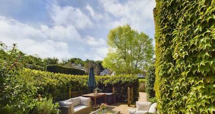 16 Solent Landing spacious family home by the sea