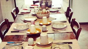 Breakfast area - B&B Il Giardino delle Noci (Auditore)