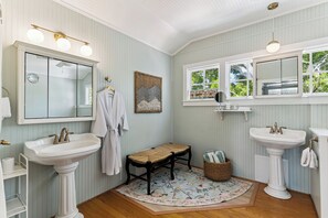 Hair dryer, soap, shampoo, toilet paper
