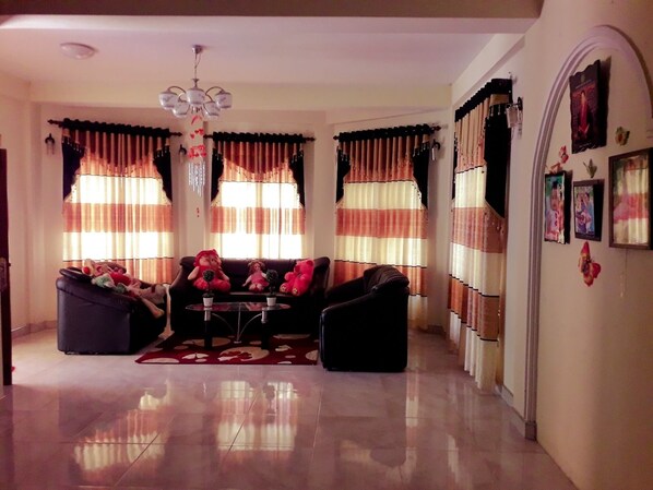 Reception - Hotel G Excursion (Wellawaya)