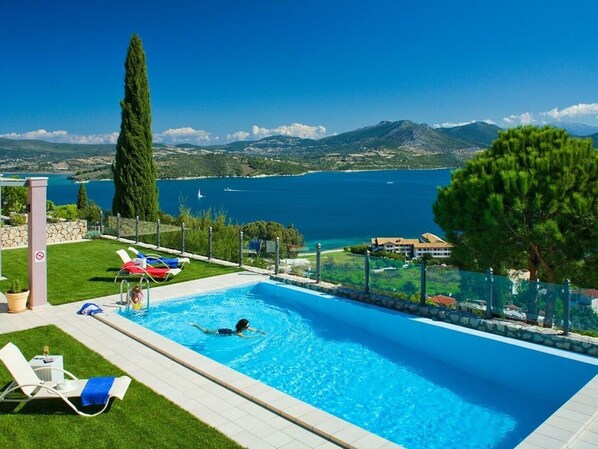 Pool - The newly built stone Villa Christy (Lefkas,Greece, Ionian Islands)