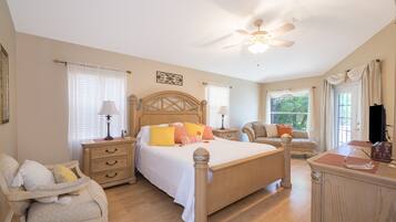 4 bedrooms, iron/ironing board, free WiFi, bed sheets