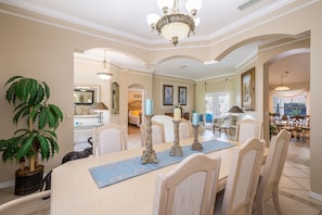 Interior - Beautiful Summer Home (Kissimmee)