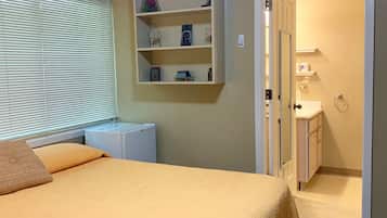 Grant House King | 1 bedroom, desk, free WiFi, bed sheets
