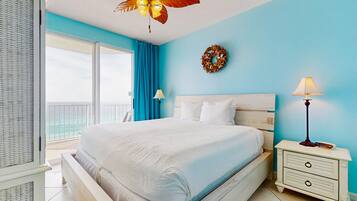 2 bedrooms, iron/ironing board, free internet, bed sheets