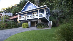 Unclassified image, 5 of 26, button - My Home - Casa Azul do Lago (Gramado)