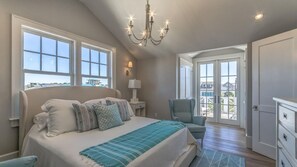 5 habitaciones, tabla de planchar con plancha y wifi gratis 