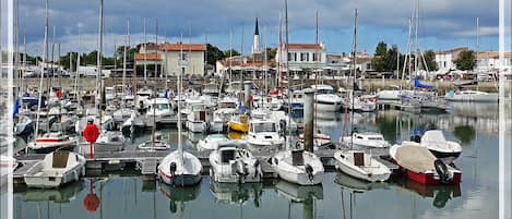 Marina