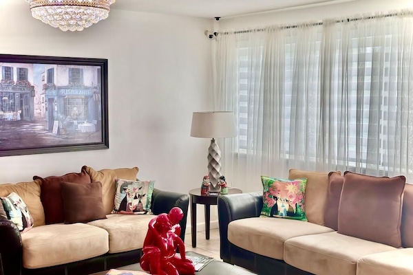 Select Comfort beds, minibar, in-room safe, soundproofing