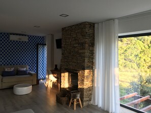 Comfort Suite, Balcony