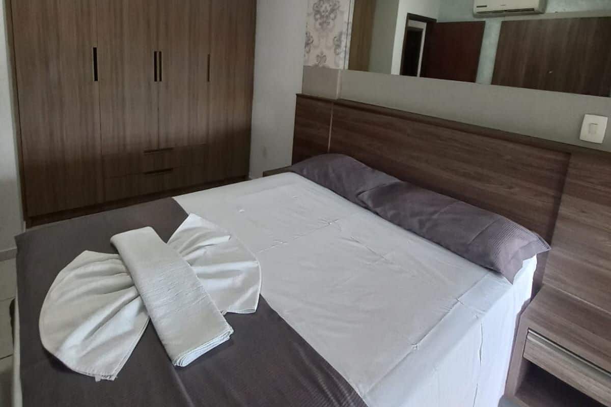 2 bedrooms, blackout curtains, free WiFi, bed sheets
