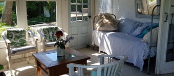 Sfeervolle woonboerderij gelegen aan het Ijsselmeer