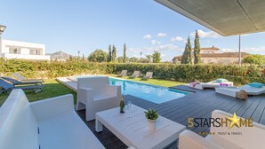 Unclassified image, 2 of 30, button - Barcares Suit, Villa 5StarsHome Mallorca (Alcúdia)
